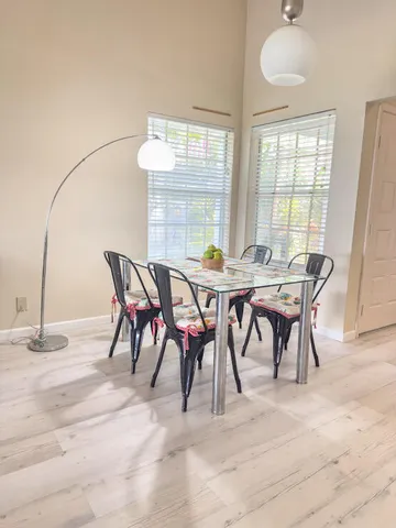 $289,500 | 3851 Island Club Circle East, Lake Worth, FL 33462