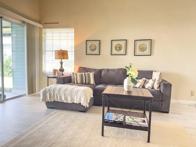 $289,500 | 3851 Island Club Circle East, Lake Worth, FL 33462