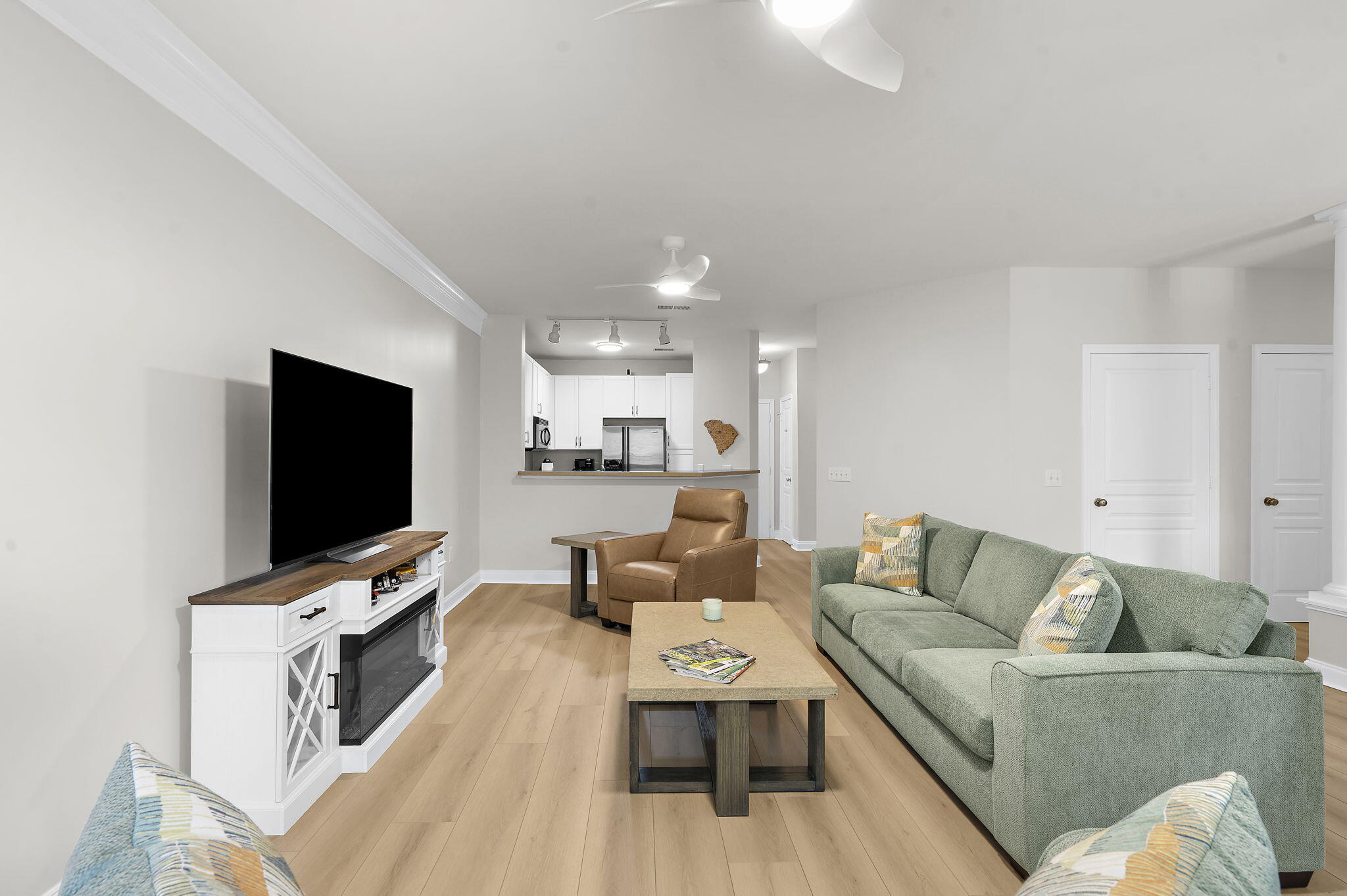 2014 Basildon Road, Unit 2014 Mount Pleasant, SC 29466 - Photo 7 of 43 Gallery Image 7