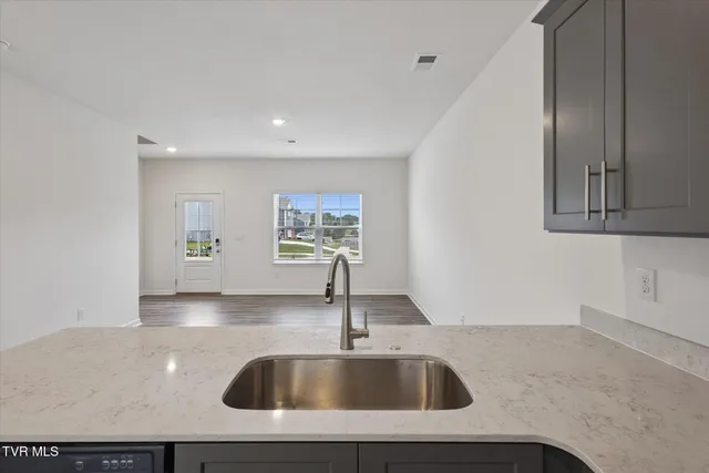 $2,500 | 1031 Tomahawk Terrace, Johnson City, TN 37604