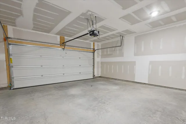 $2,500 | 1031 Tomahawk Terrace, Johnson City, TN 37604