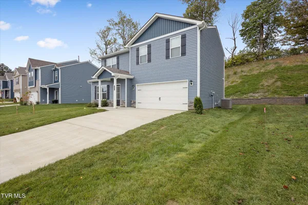 $2,350 | 1031 Tomahawk Terrace, Johnson City, TN 37604