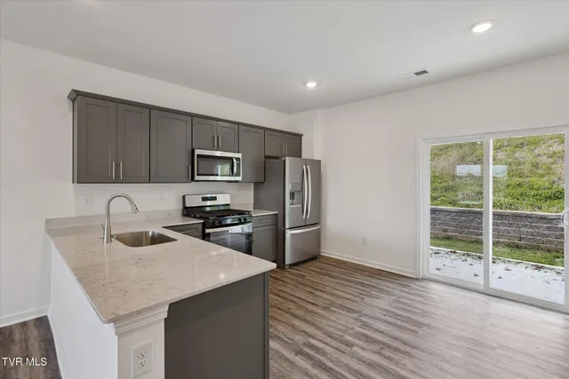 $2,500 | 1031 Tomahawk Terrace, Johnson City, TN 37604