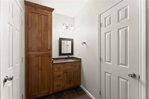 $1,500,000 | 11157 Lewis Braselton Boulevard, Braselton, GA 30517