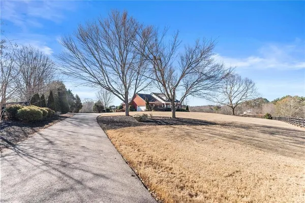 $1,500,000 | 11157 Lewis Braselton Boulevard, Braselton, GA 30517