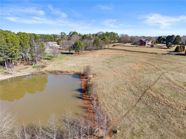 $1,500,000 | 11157 Lewis Braselton Boulevard, Braselton, GA 30517