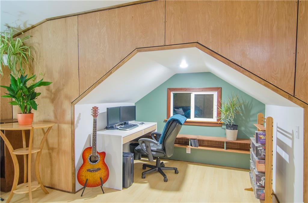 441 Noblestown Road Carnegie, PA 15106 - Photo 12 of 23 Gallery Image 12