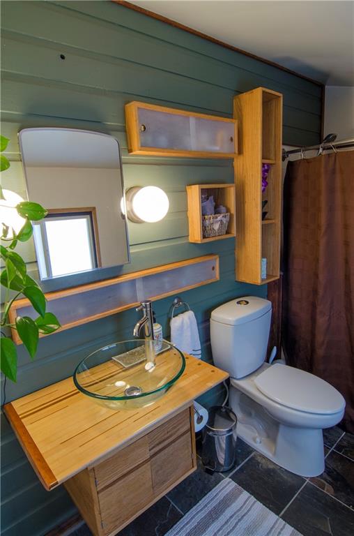 441 Noblestown Road Carnegie, PA 15106 - Photo 17 of 23 Gallery Image 17