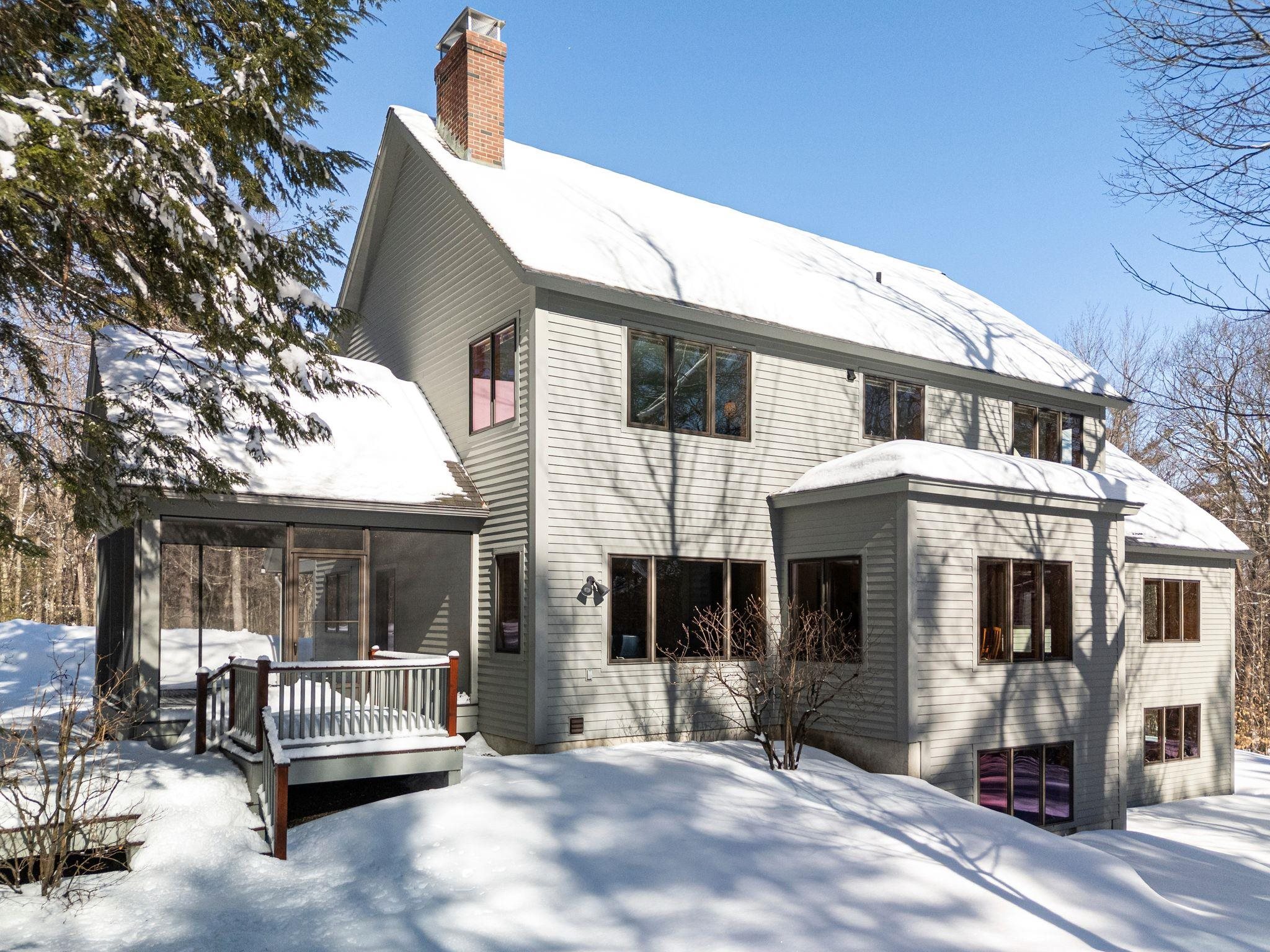 16 Hayfield Road Hanover, NH 03750 - Photo 1 of 23 Gallery Image 1