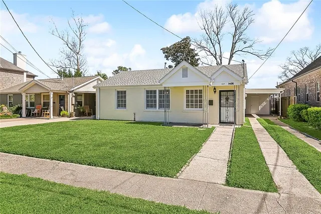 $2,100 | 129 Stewart Avenue, River Ridge, LA 70123