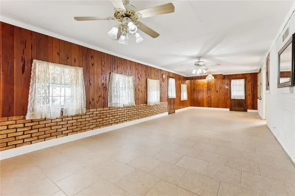 $1,950 | 129 Stewart Avenue, River Ridge, LA 70123
