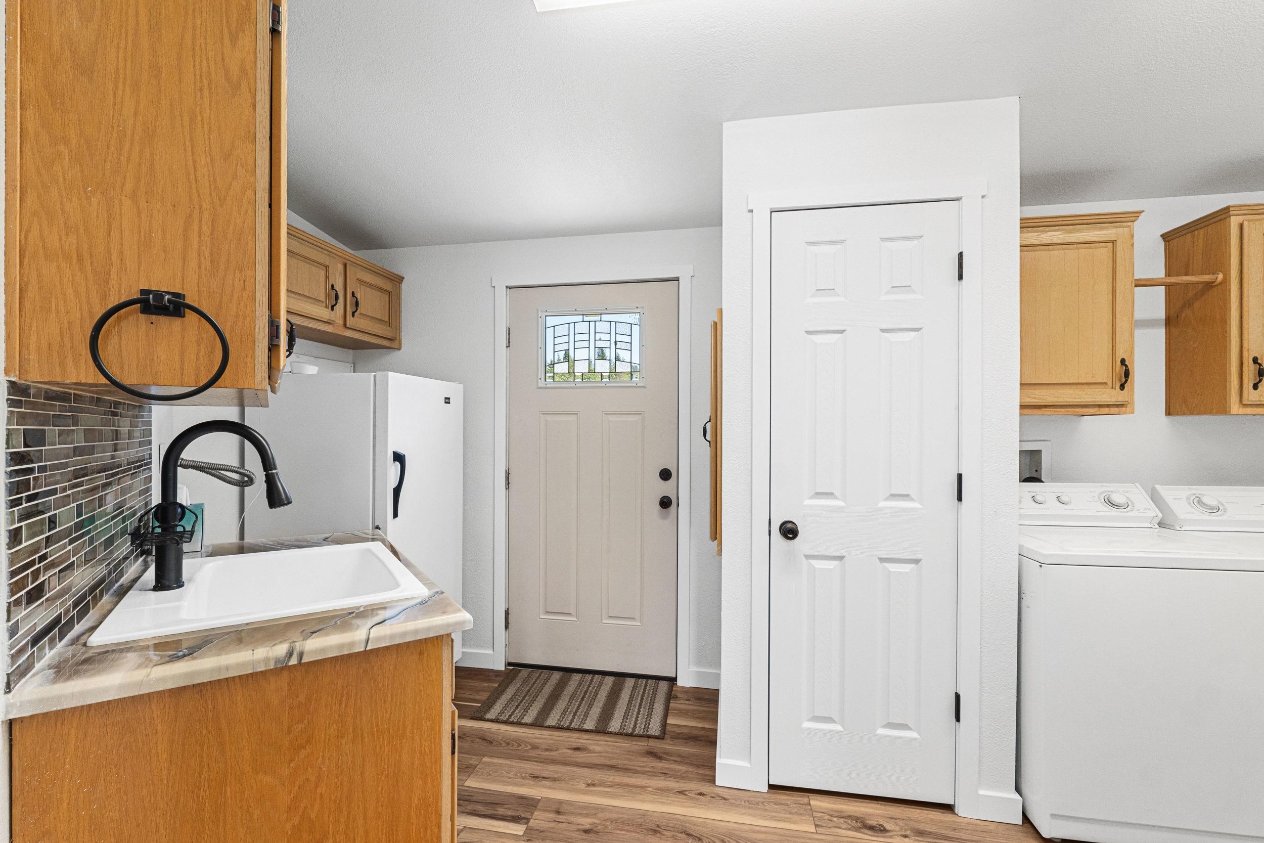 502 Levitch Road Newport, WA 99156 - Photo 25 of 47