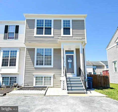 $330,000 | 312 Wren Court, Newark, DE 19702