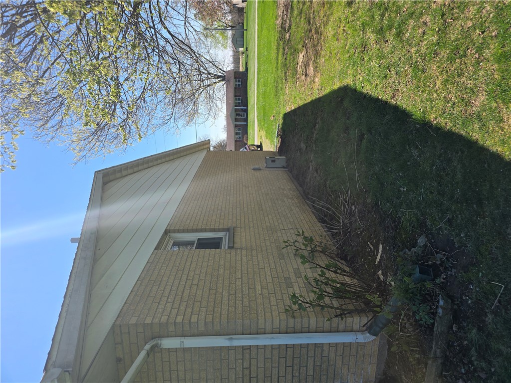 617 Wolf Road West Alexandria, OH 45381 - Photo 6 of 25