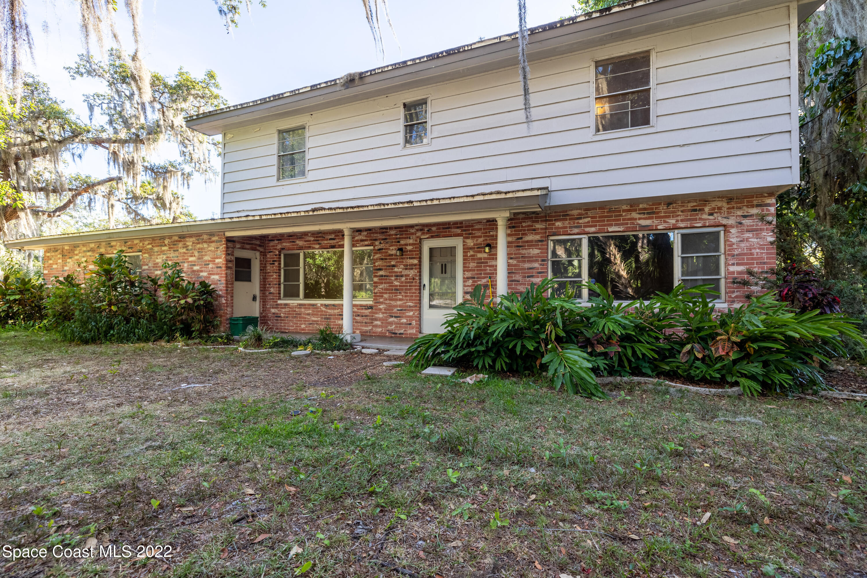 3340 Turtle Mound Road Melbourne, FL 32934 - Photo 3 of 36 House-17