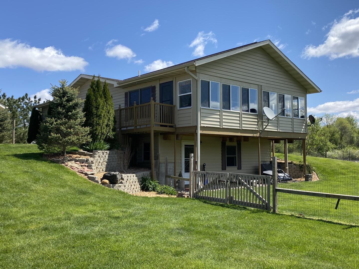 12066 Frog Pond Road Fulton, IL 61252 - Photo 11 of 18 Gallery Image 11