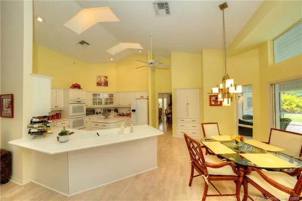 $739,000 | 5903 Southeast Glen Eagle Way, Stuart, FL 34997