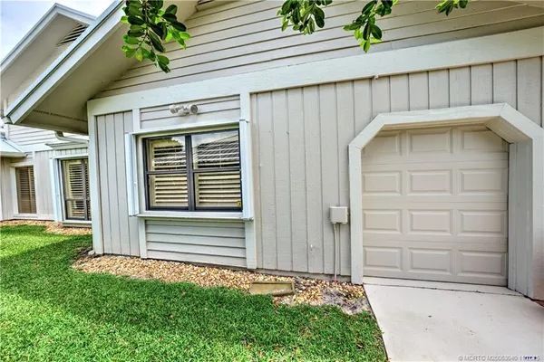 $739,000 | 5903 Southeast Glen Eagle Way, Stuart, FL 34997