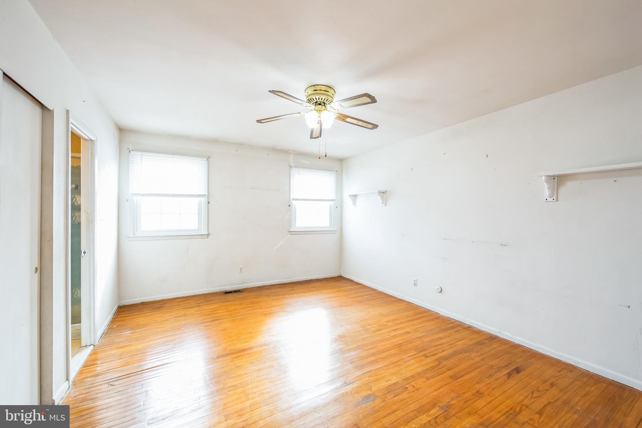 517 Ehret Road Fairless Hills, PA 19030 - Photo 18 of 37 Gallery Image 18