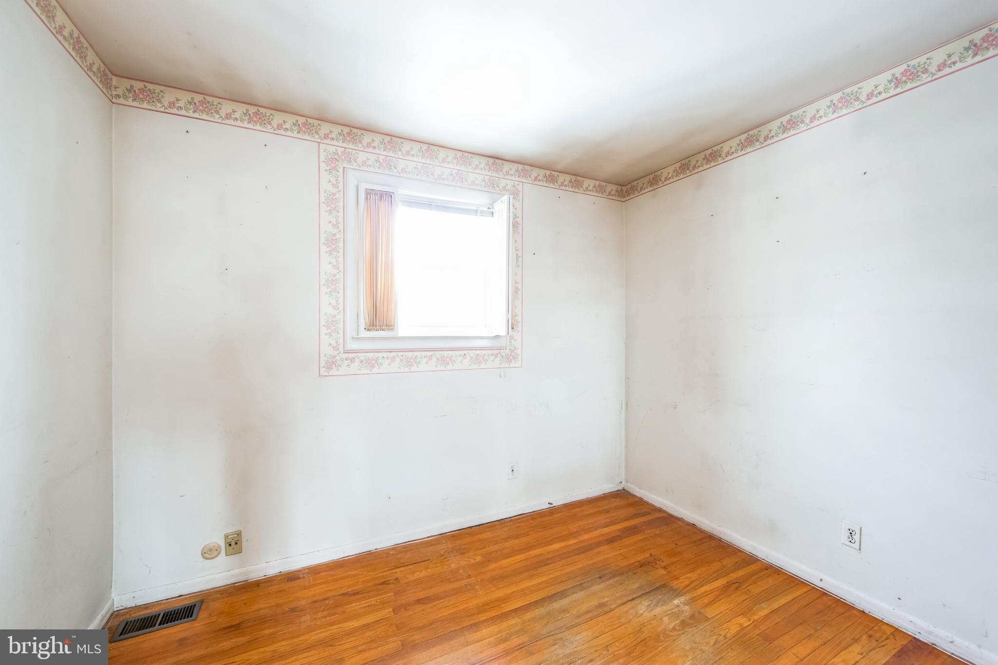 517 Ehret Road Fairless Hills, PA 19030 - Photo 19 of 37 Gallery Image 19