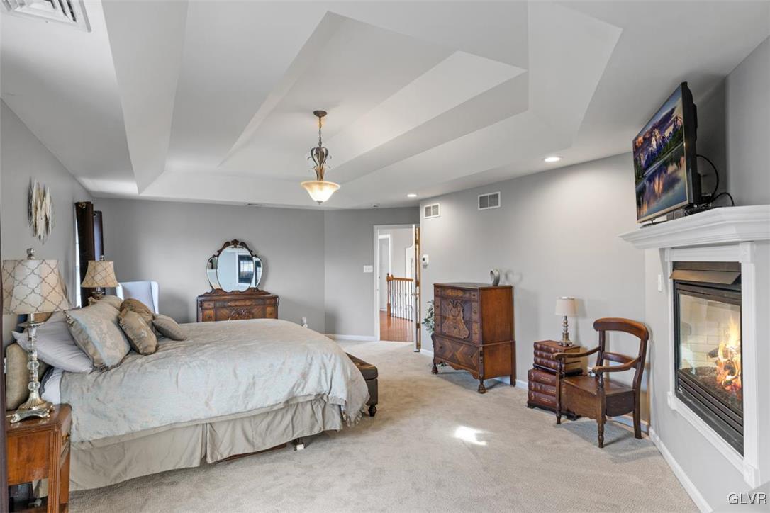 770 Newlins Road East Easton, PA 18040 - Photo 19 of 43 Master bedroom with tray ceiling