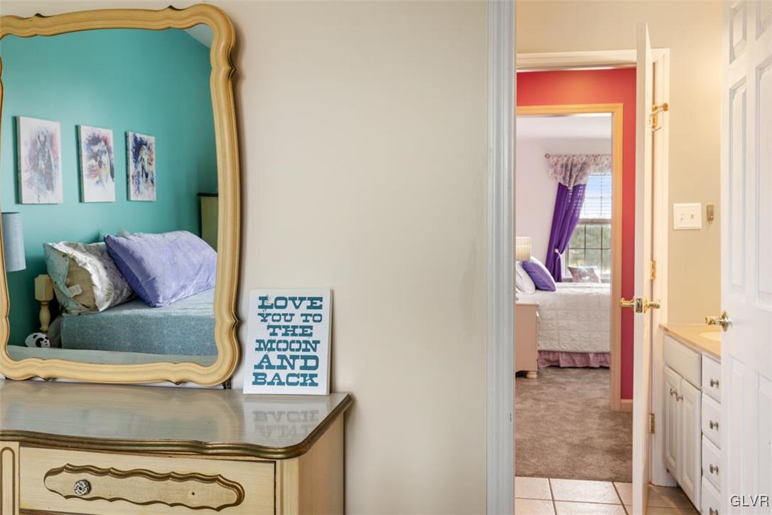 770 Newlins Road East Easton, PA 18040 - Photo 27 of 43 Jack and jill bathroom connecting secondary bedroo