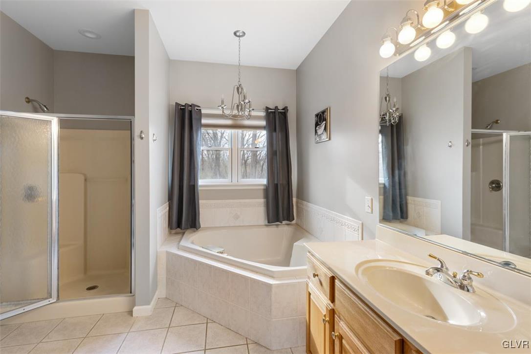 770 Newlins Road East Easton, PA 18040 - Photo 34 of 43 In-law suite jack & jill bathroom