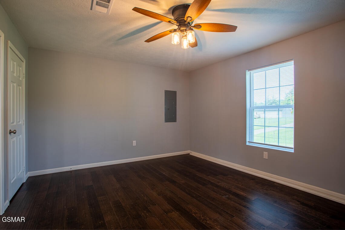 318 Harrison Ferry Road White Pine, TN 37890 - Photo 23 of 36
