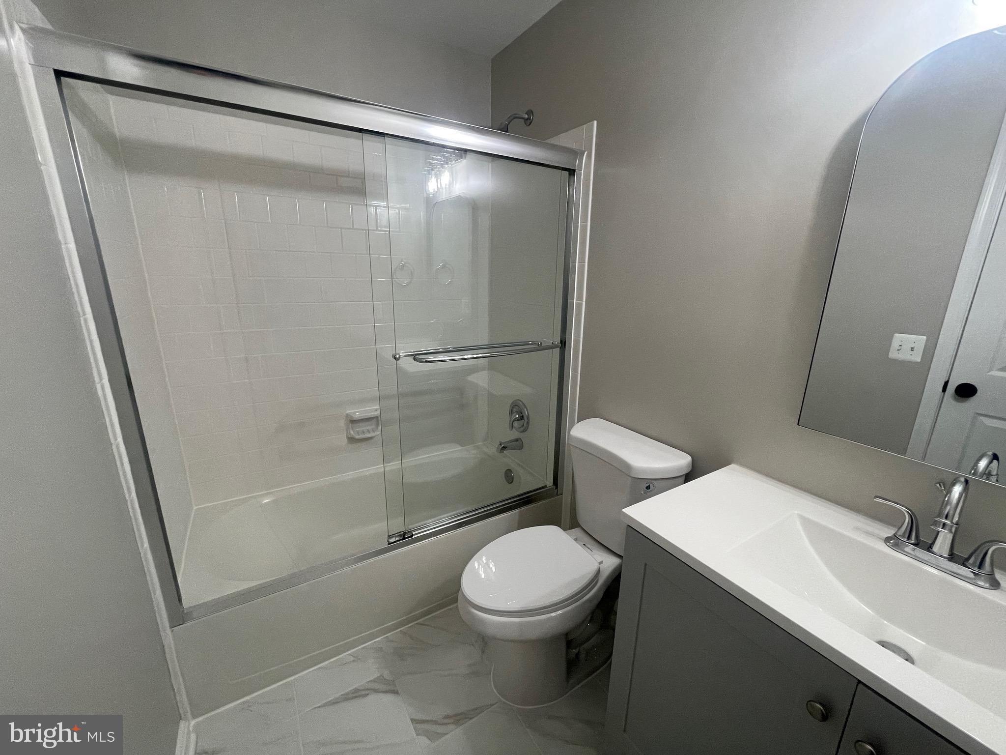 21779 Baldwin Square Sterling, VA 20164 - Photo 12 of 22