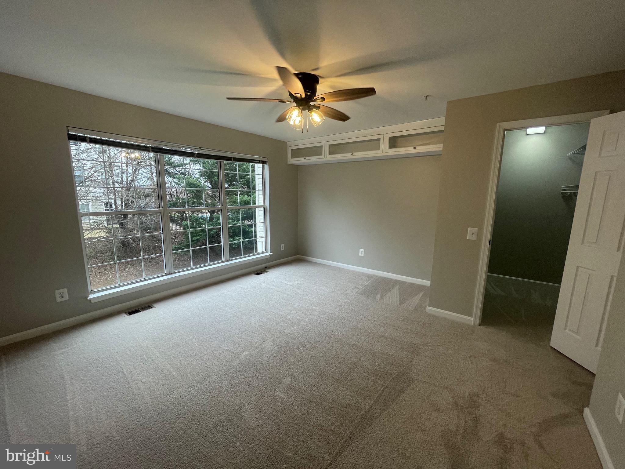 21779 Baldwin Square Sterling, VA 20164 - Photo 16 of 22