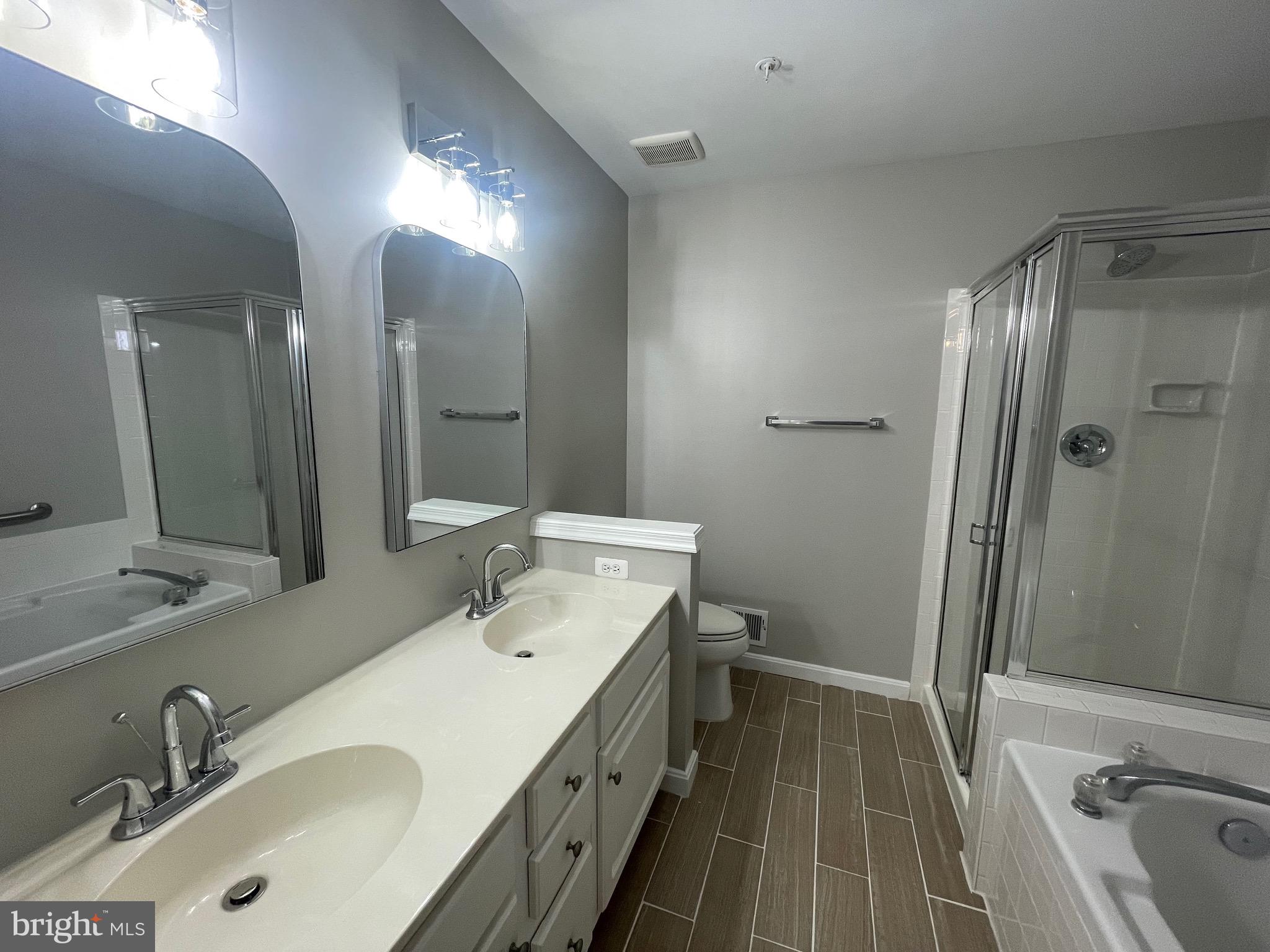 21779 Baldwin Square Sterling, VA 20164 - Photo 17 of 22