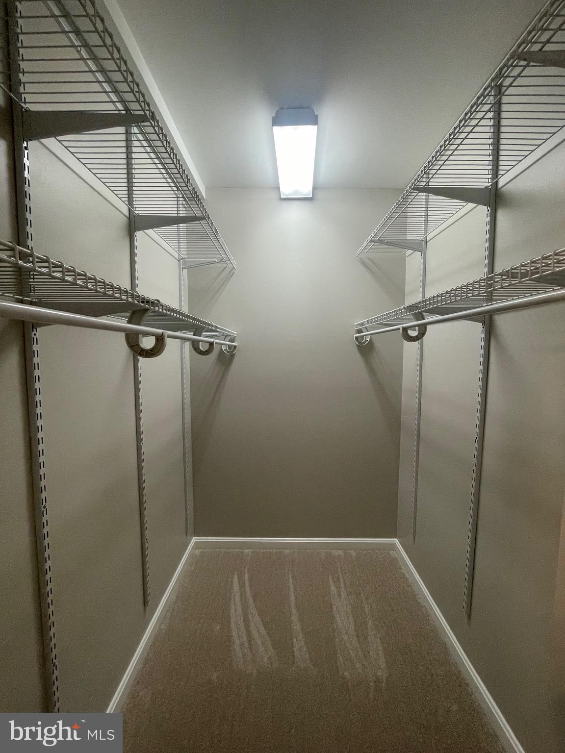 21779 Baldwin Square Sterling, VA 20164 - Photo 19 of 22