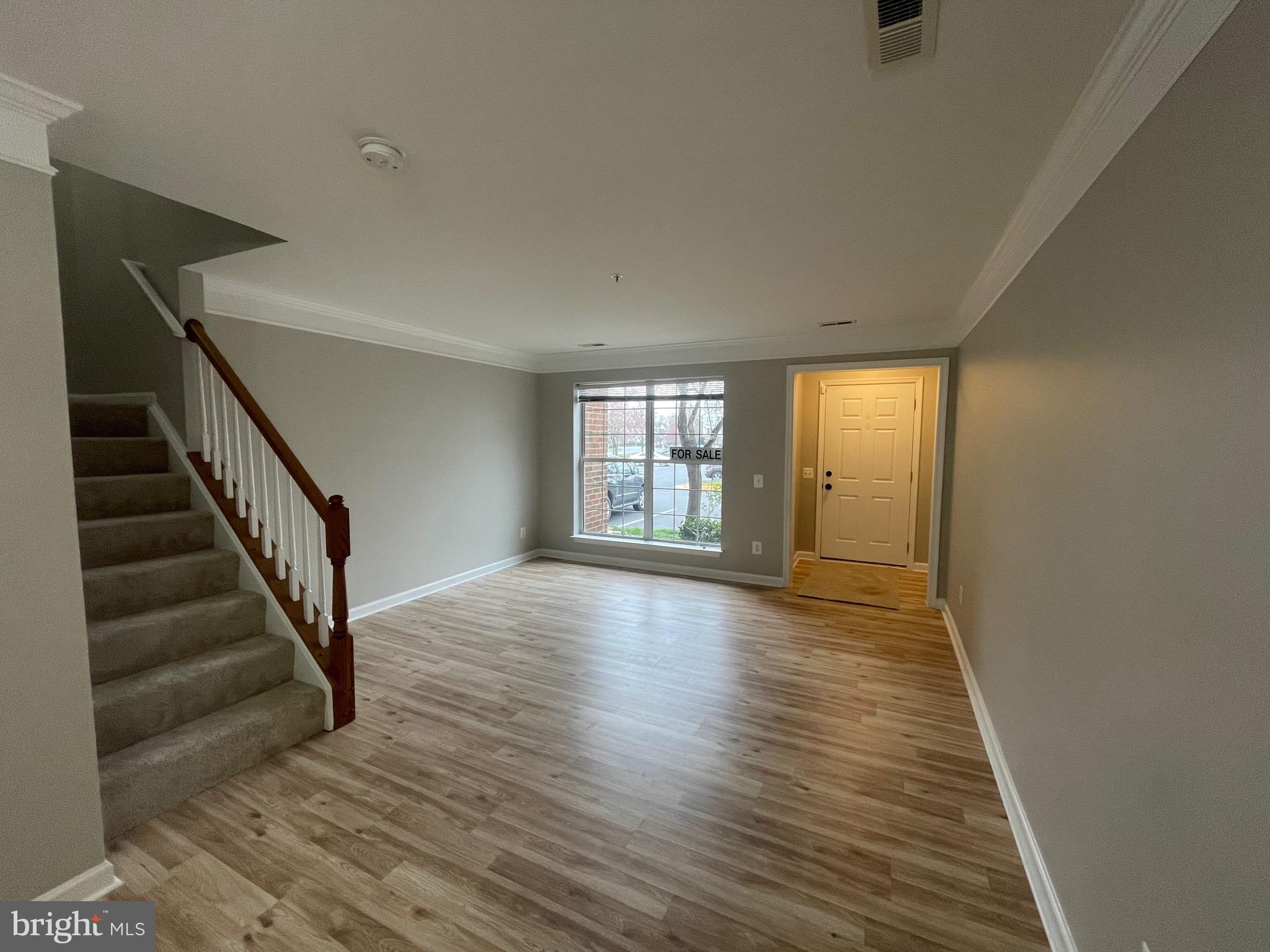 21779 Baldwin Square Sterling, VA 20164 - Photo 4 of 22