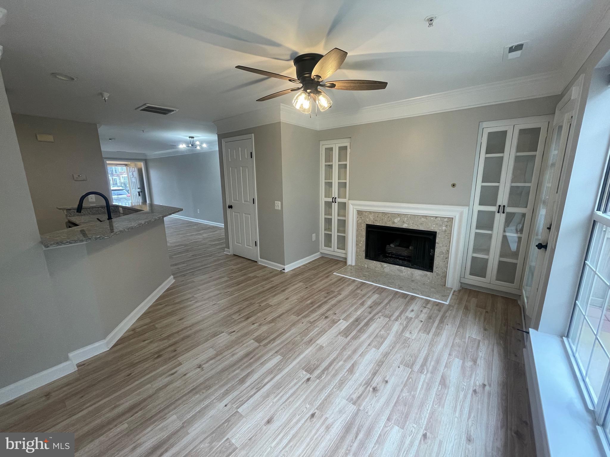 21779 Baldwin Square Sterling, VA 20164 - Photo 8 of 22