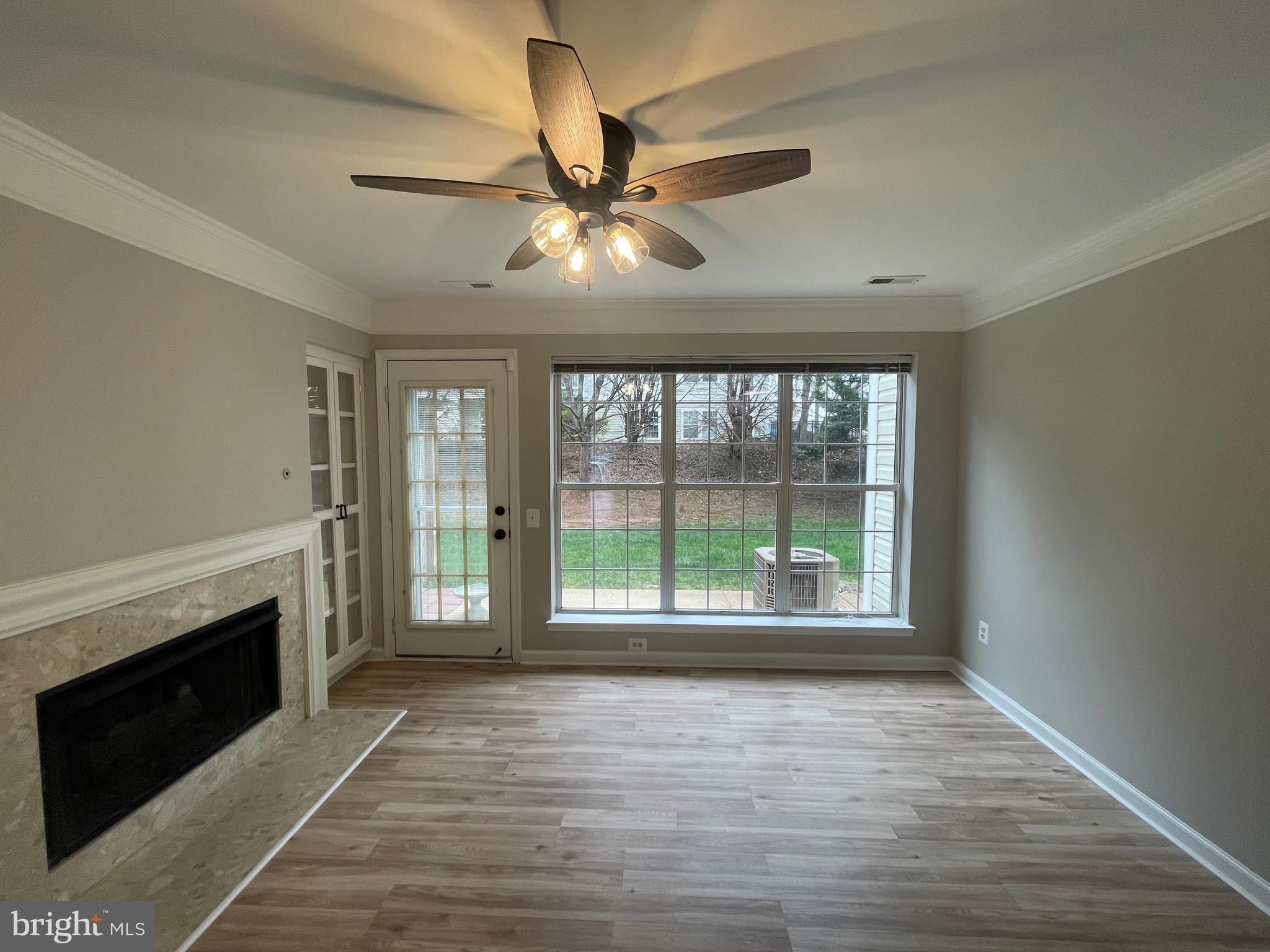 21779 Baldwin Square Sterling, VA 20164 - Photo 9 of 22