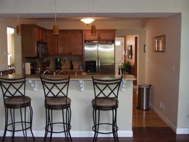 2640 Chester Road Columbus, OH 43221 - Photo 4 of 7