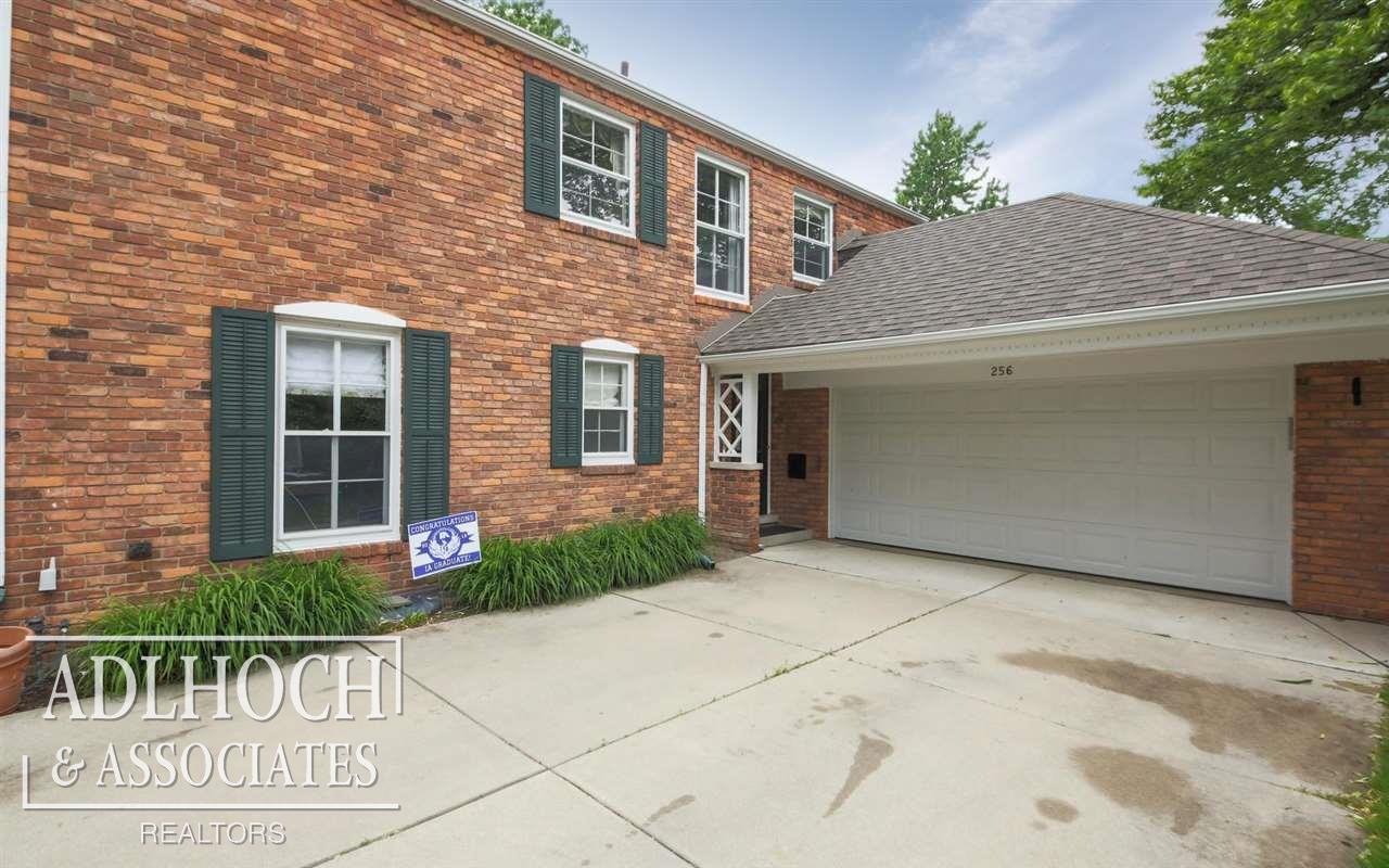 256 Cloverly Road Grosse Pointe, MI 48236 - Photo 26 of 26 31312736-25.JPG