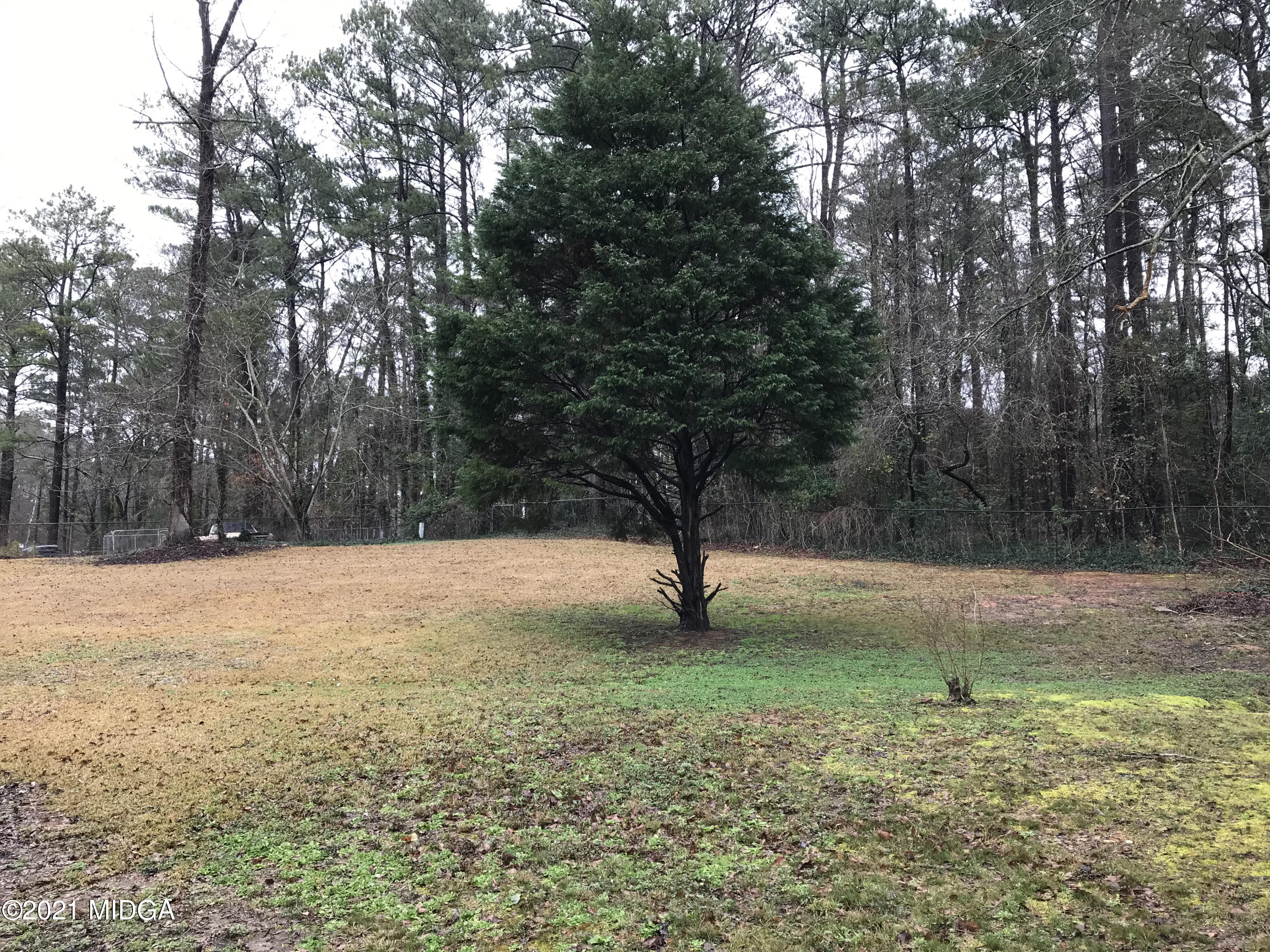 2046 Graham Road Macon, GA 31211 - Photo 24 of 24 IMG_0517