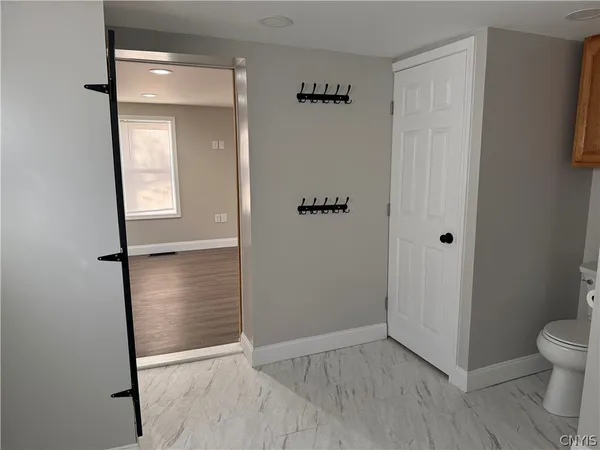 $1,400 | 215 East Hoard Street, Watertown, NY 13601