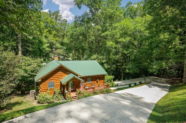 $375,000 | 183 Baymont Drive, Lancaster, TN 38569