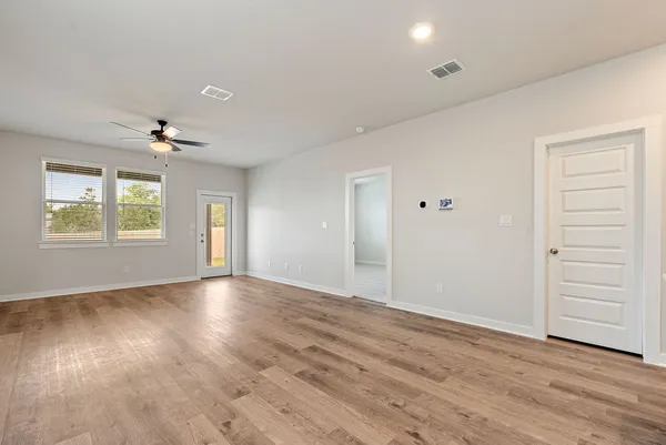 $2,550 | 1232 Lavender Way, Georgetown, TX 78628