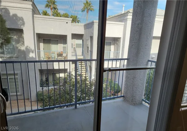 $199,900 | 2201 Ramsgate Drive, Unit 622, Henderson, NV 89074