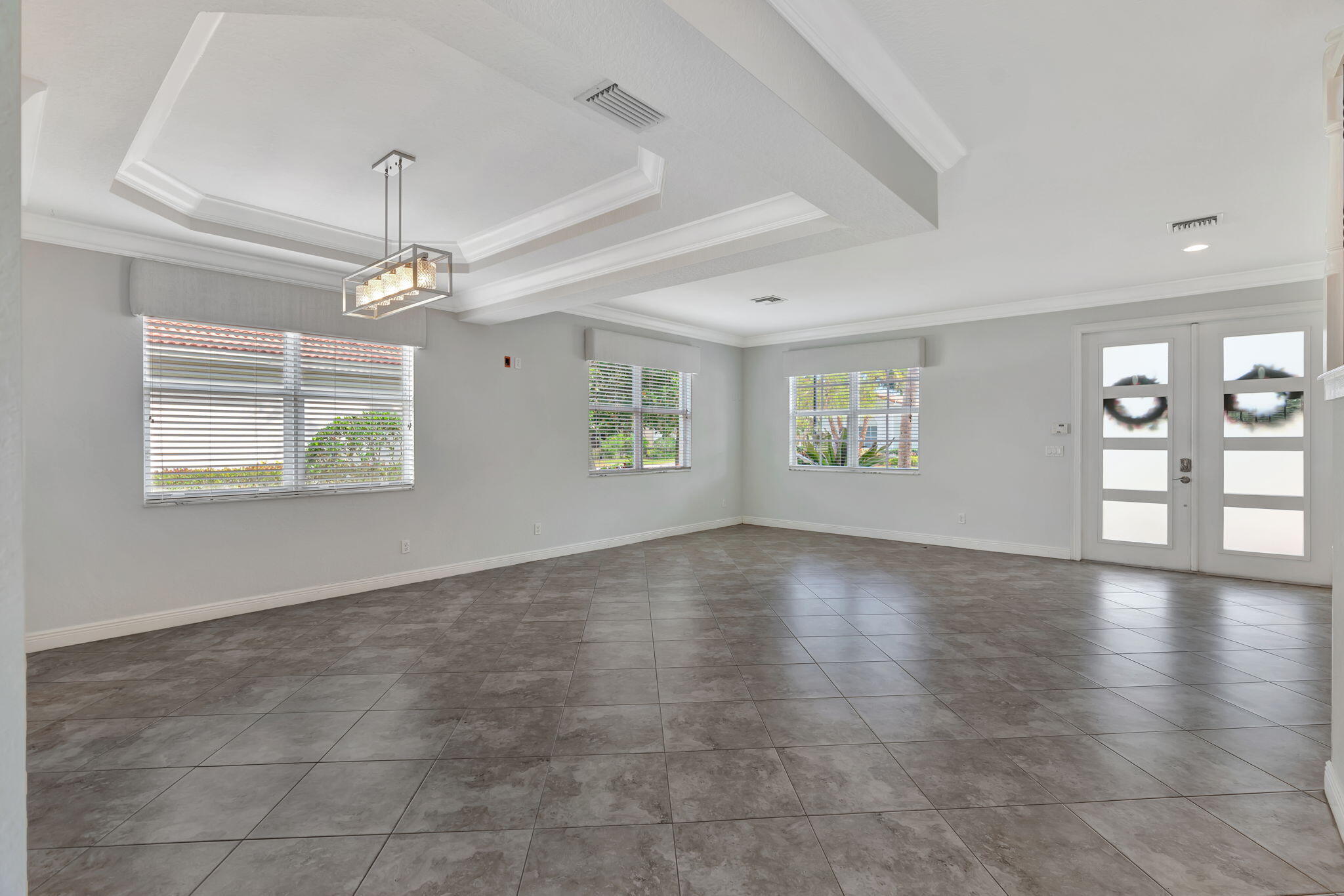 189 Umbrella Place Jupiter, FL 33458 - Photo 12 of 97 10-web-or-mls-_MLP0327