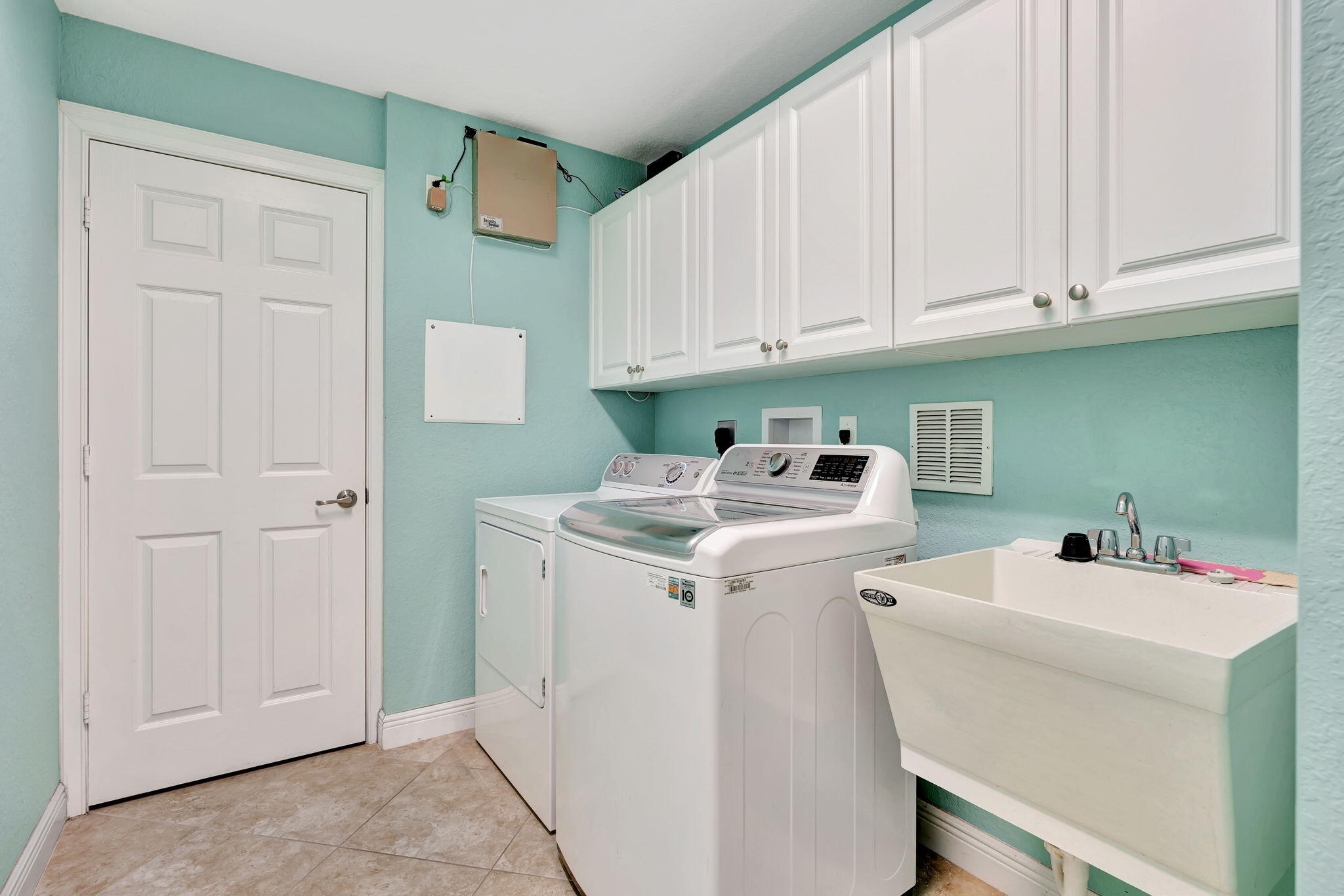 189 Umbrella Place Jupiter, FL 33458 - Photo 48 of 97 23-web-or-mls-_MLP0392