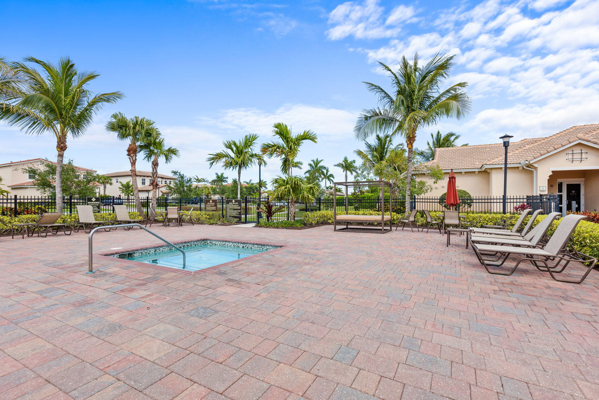 189 Umbrella Place Jupiter, FL 33458 - Photo 86 of 97 81-web-or-mls-3V9A5509