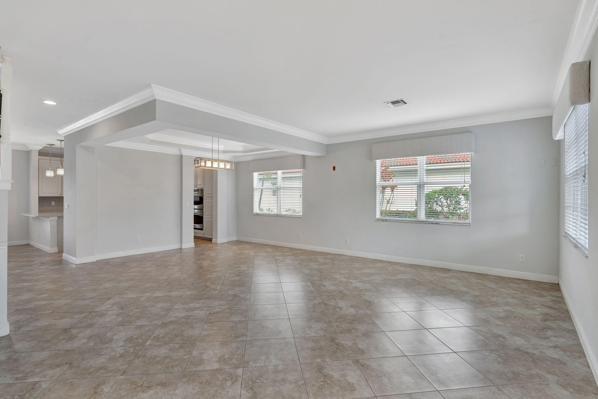 189 Umbrella Place Jupiter, FL 33458 - Photo 9 of 97 5-web-or-mls-_MLP0302