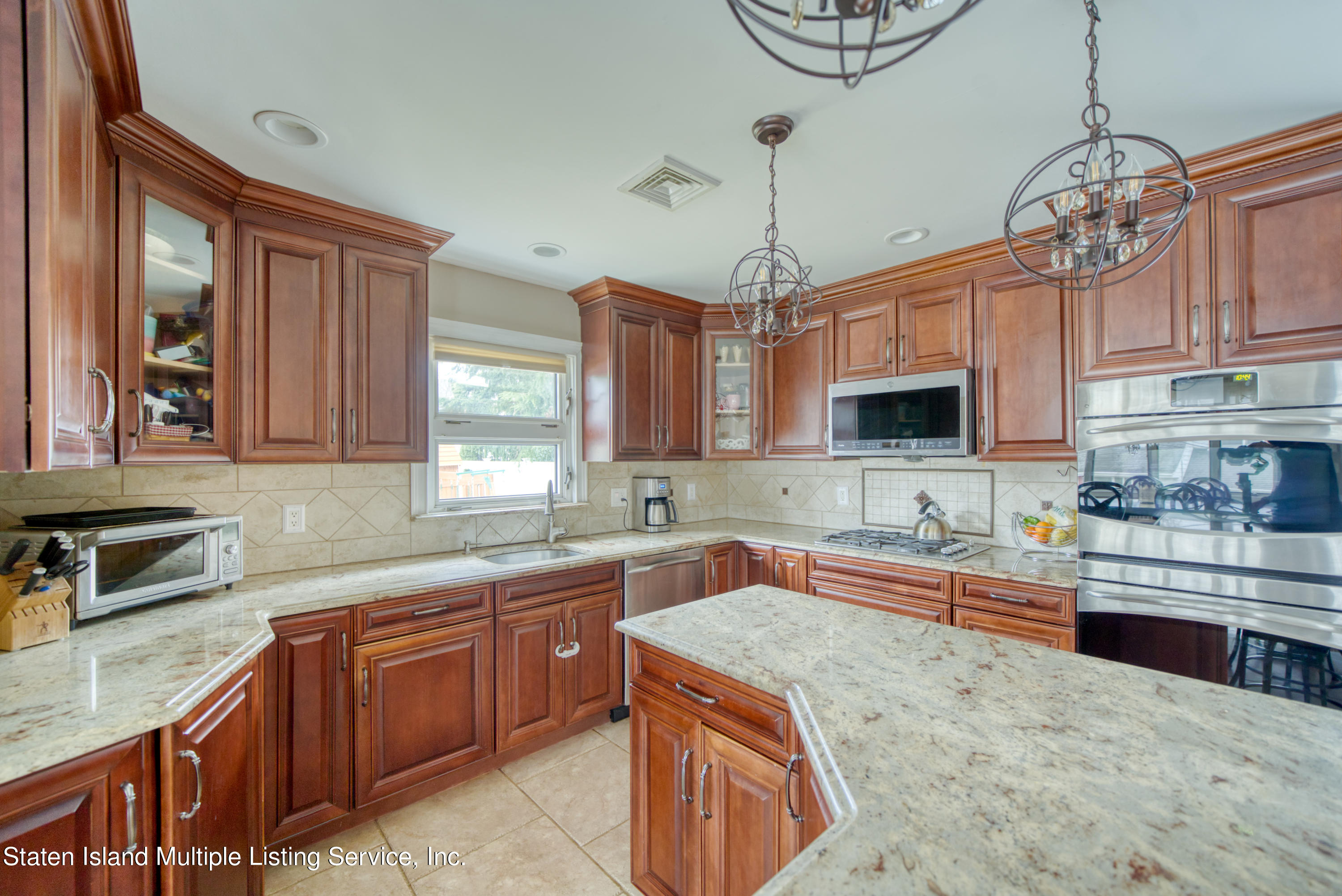 120 Ramble Road Staten Island, NY 10308 - Photo 10 of 43 120-ramble-road-6