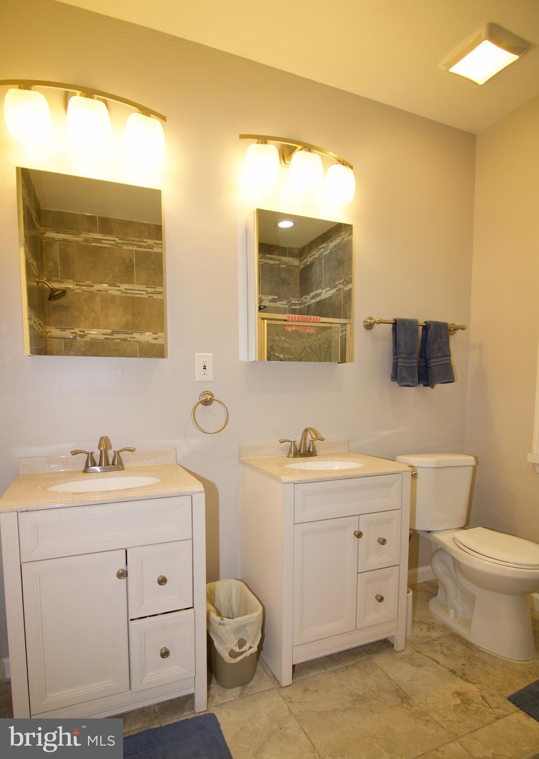 407 Welsh Road Huntingdon Valley, PA 19006 - Photo 16 of 32 Master Bath