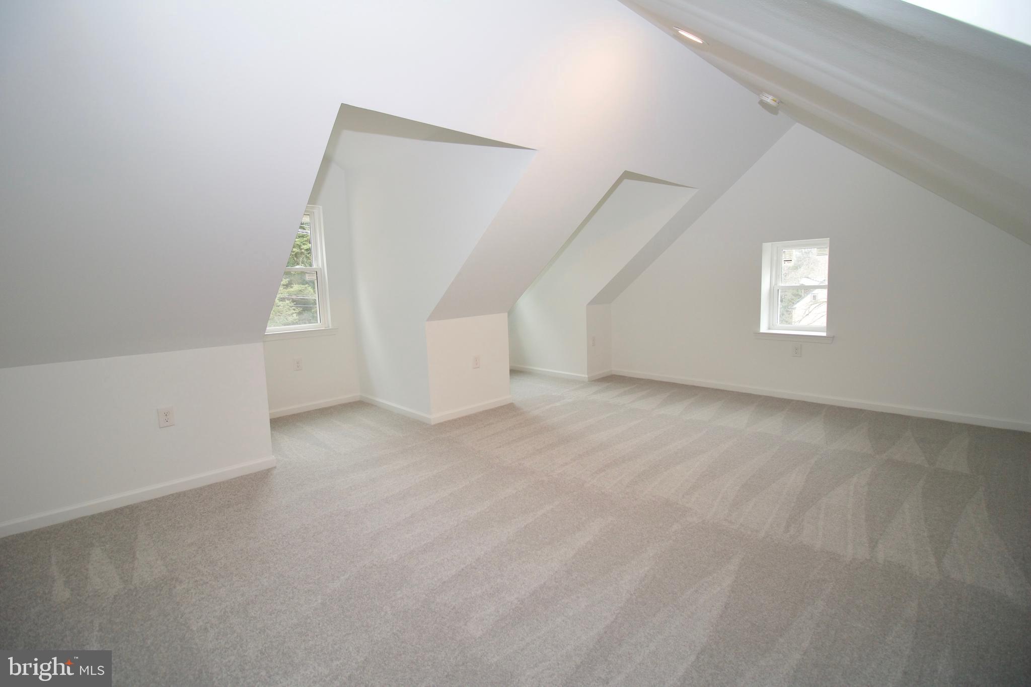 407 Welsh Road Huntingdon Valley, PA 19006 - Photo 28 of 32 Upper Level