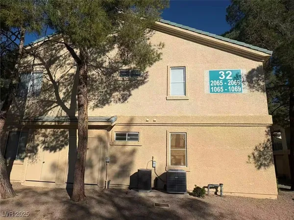 $1,495 | 5155 West Tropicana Avenue, Unit 2068, Las Vegas, NV 89103